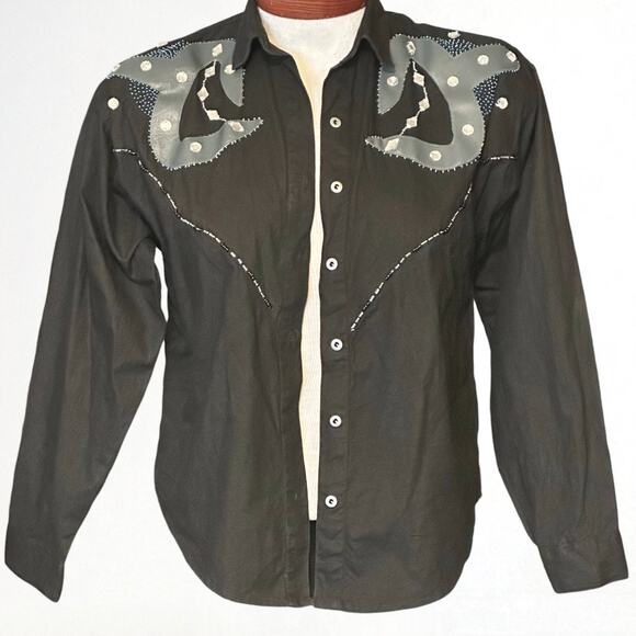 Vintage AMRI Women's Black Embellished Western Shirt Sz Medium Rhinestones Rodeo - Picture 2 of 9